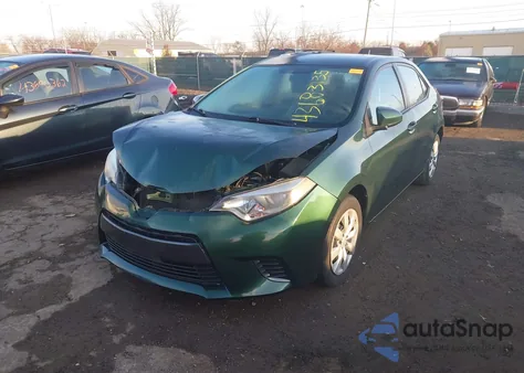 2015 Toyota Corolla Le z USA, uszkodzony, nr VIN 2T1BURHE1FC392695